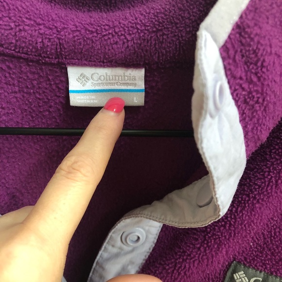 Columbia half button pull over - Picture 3 of 4